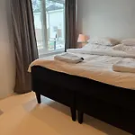 Bed & Breakfast House Of Ellie 3*